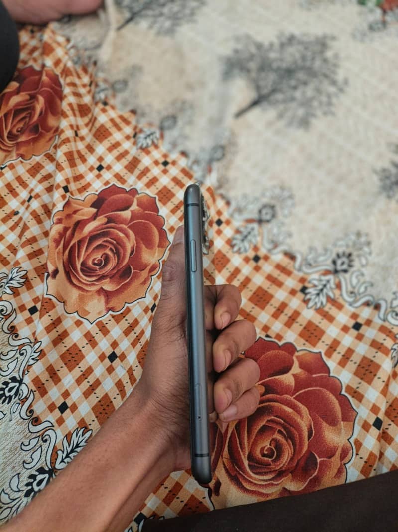 Iphone 11 3