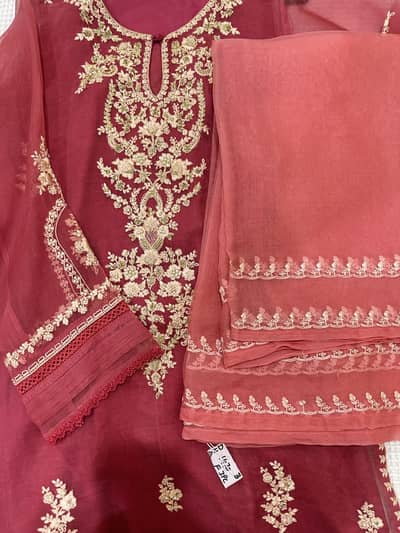 Agha Noor organza pink suit