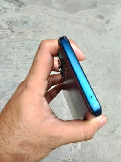 Motorola edge 5G UW 2021 condition 10by 10