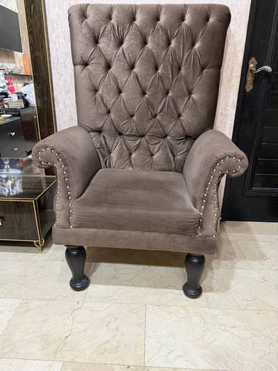 2 sofa chairs ha