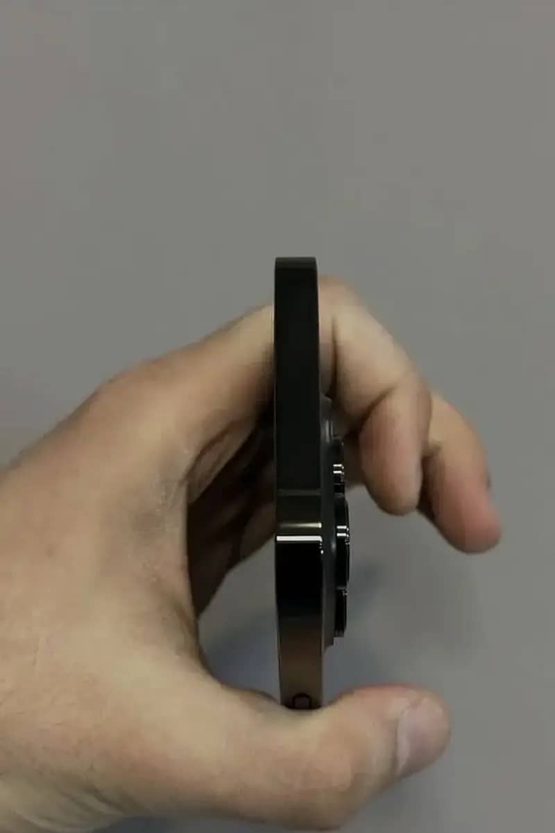 iPhone 14 Pro 2