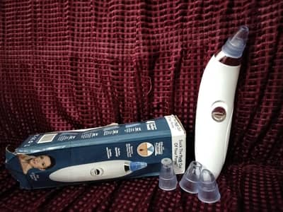 Black head Suction device.