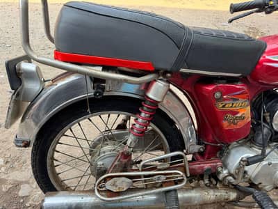 Yamaha 2008 model neat and clean