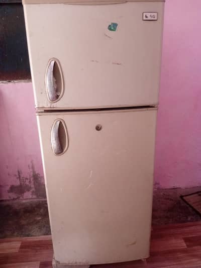 jis bhi ko chyen ratba kare Yaha light nh Hoti is leye sale karha hu