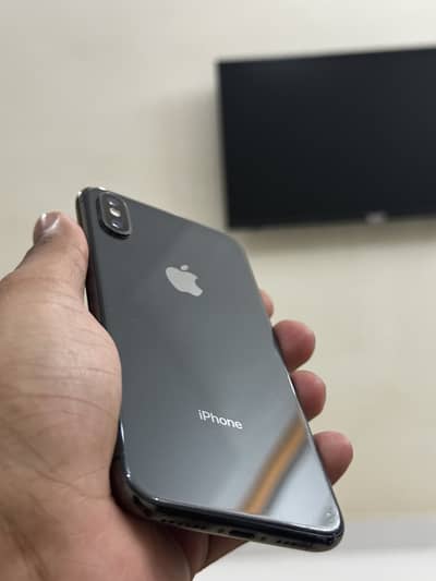 Apple iPhone XS factory unlock