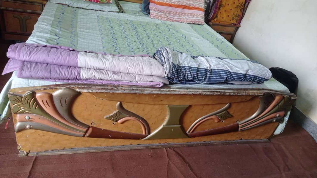 Bed and Dressing Table 1