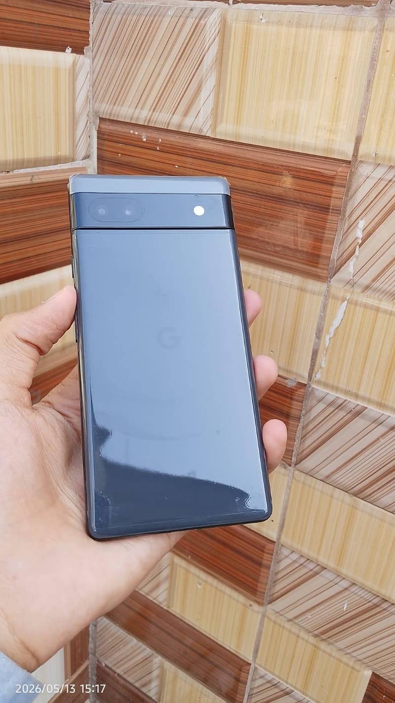 Google Pixel 6A 1
