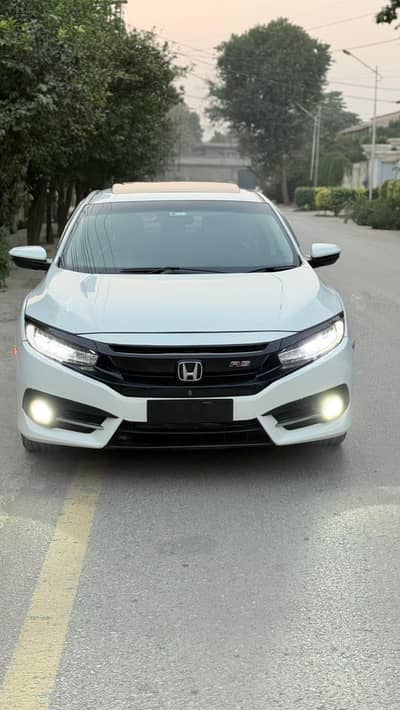 Honda civic RS Turbo 2016