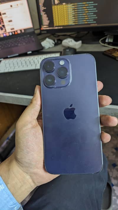 Apple iPhone 14 Pro Max (FU) 92% health