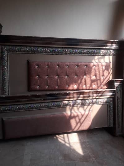 king bed