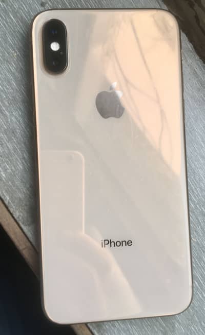 iPhone XS golden