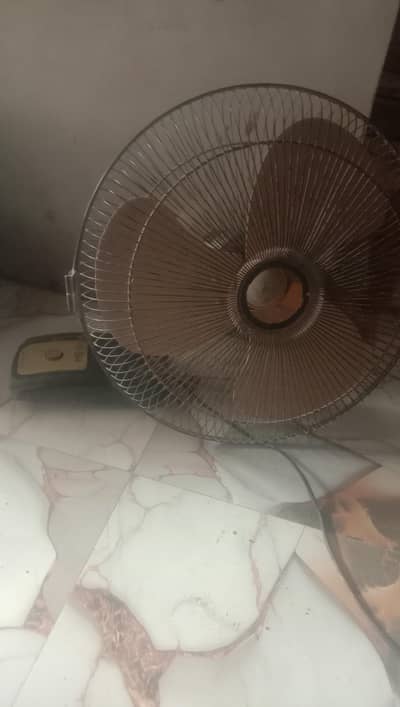 Used Bracket Fan Asia Company in good condition