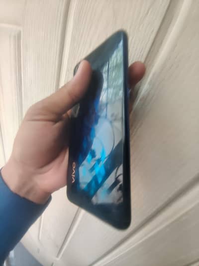 vivo s1 4/128