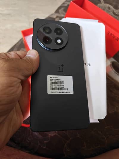 Oneplus 13r known as ace5 brand new 12gb 256gb full box ROYAL MOBILE