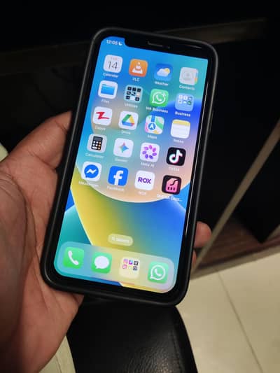 Original Apple Iphone X 256Gb official PTA approved (printed screen)