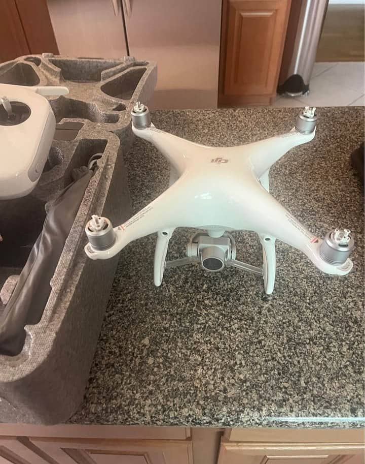 DJI Phantom 4 1