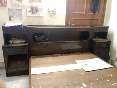 old wooden bed and dressing table for sale