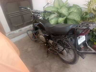 Suzuki GS-150 2019
