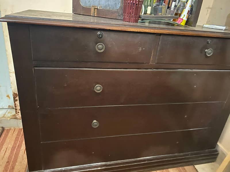 Dressing table 1