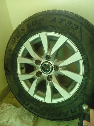 Land cruiser Dunlop Tyre  with Rim 18"
