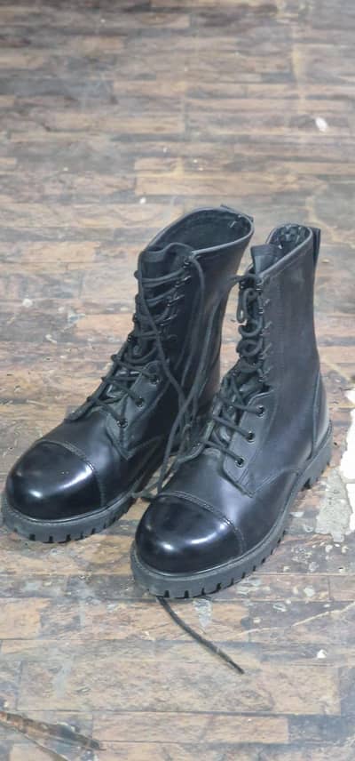 New DMS service  shoes