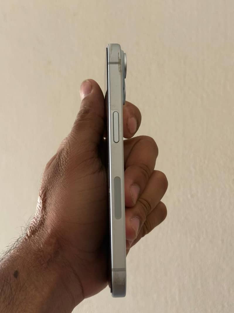 iPhone 15 1