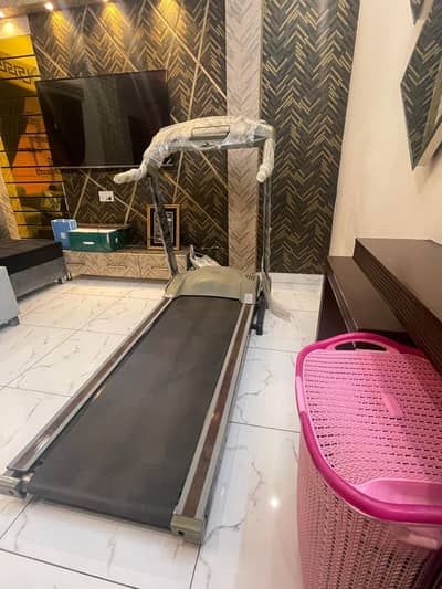 German Treadmill new condition