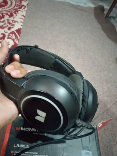 mosnter gaming head phone
