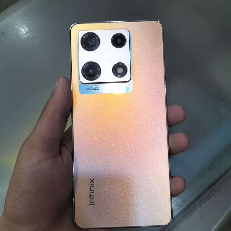 Infinix note 30 pro 0