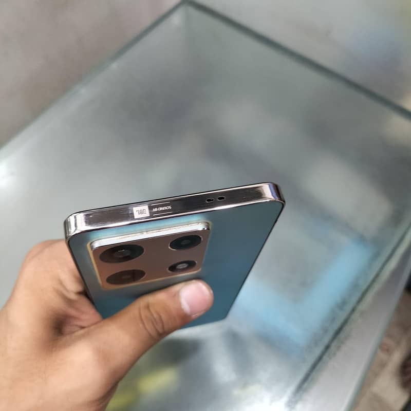 Infinix note 30 pro 4