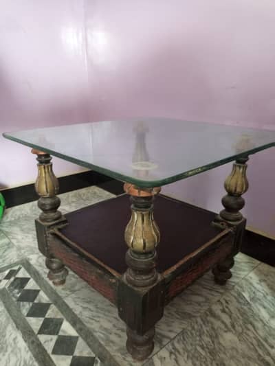 2 small tables or 1 dinning table