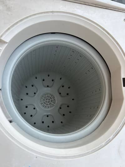 Haier Twin Tub AS-Semi Automatic