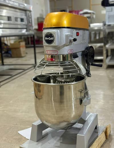 dough mixer 5 kg/ pizza prel table/ pizza oven/  brading table