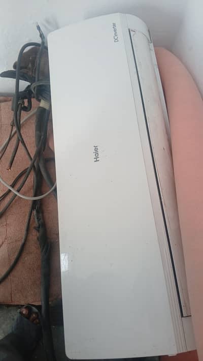 1 years used completed ok best cooling inverter . . inverter price 80k