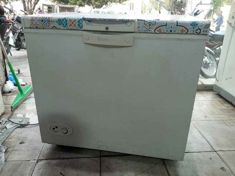 dawlance freezer 4