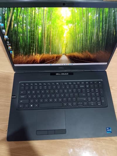 Dell Precision 7760 | Intel Xeon W-11955M | RTX A5000 16gb GPU
