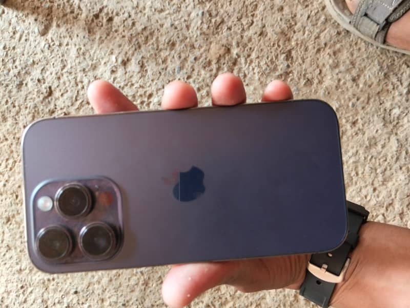 iPhone 14 pro Jv 2
