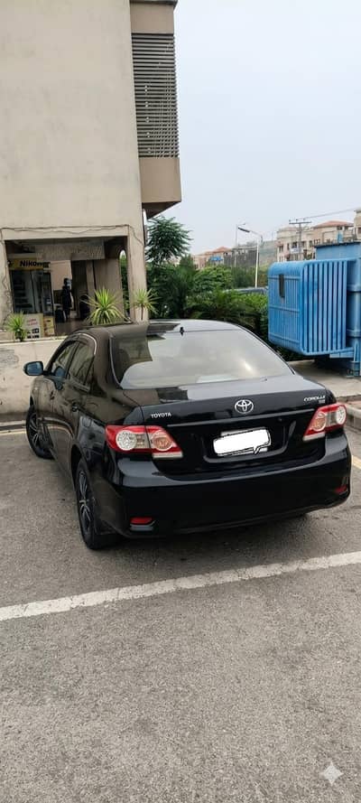 Corolla 2011 model for sale