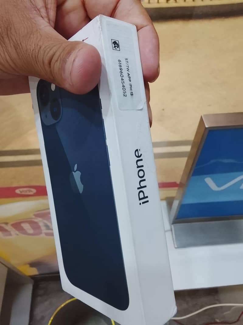 IPhone 13 jv 2