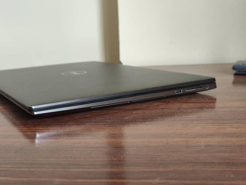 DELL PRECISION 5550 2