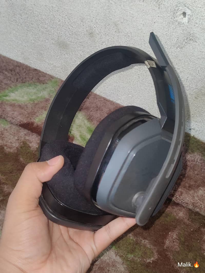 Astro A10 headset 7