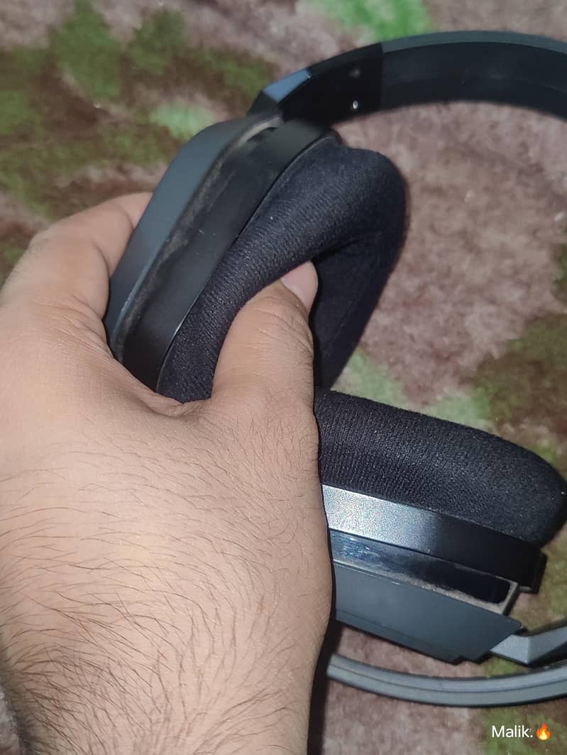 Astro A10 headset 8