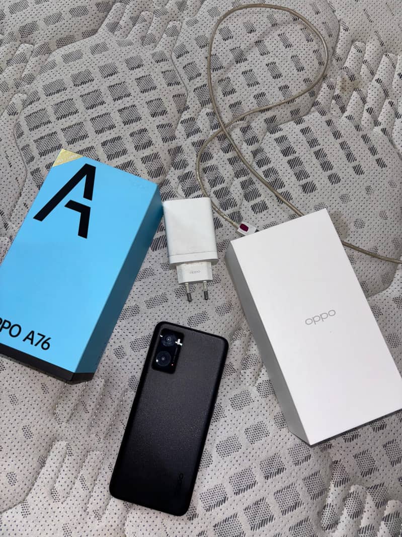 Oppo A76 0