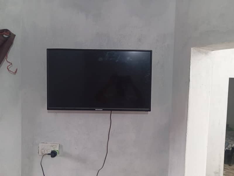 32 INCH LED 5