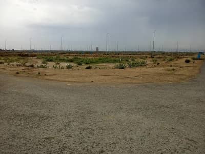 M. R PROPERTY IVY GREEN PHASE 8 Z3 Block 5 Marla Corner And 60ft Road Only 50 Lac