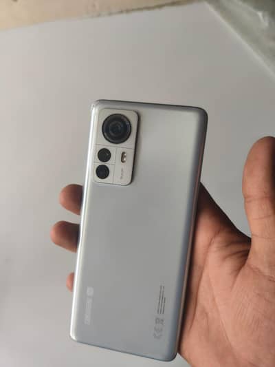 Xiaomi 12 pro Factory unlock 90Fps