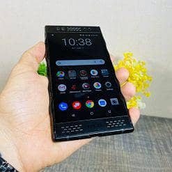 Red Hydrogen one | 6/128GB | SnapDragon 835 | 4500mah | Non PTA