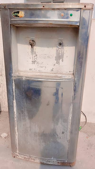 Stainless Steel Water Dispenser for Sale Used Water Cooler in Good Con
