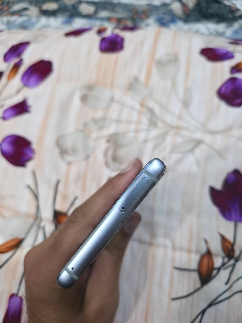 Samsung Mobile Note 9 7