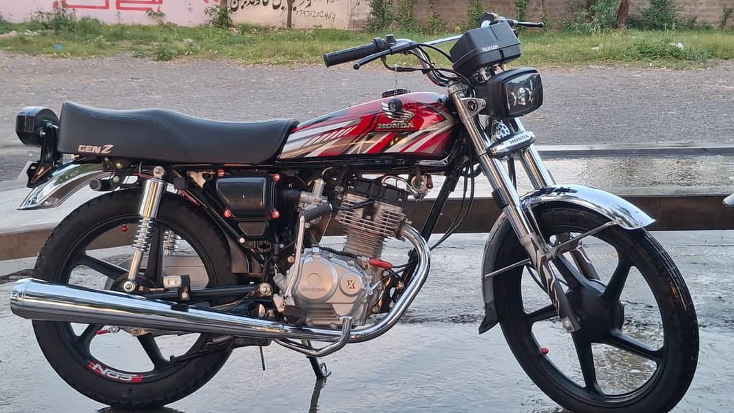 | Honda CG 125 | Model 2025 | Condition 10/10 | 0